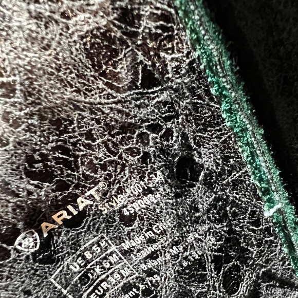 Ariat Western Boots – Turquoise Shaft – Women’s 8.5 - Picture 4 of 5